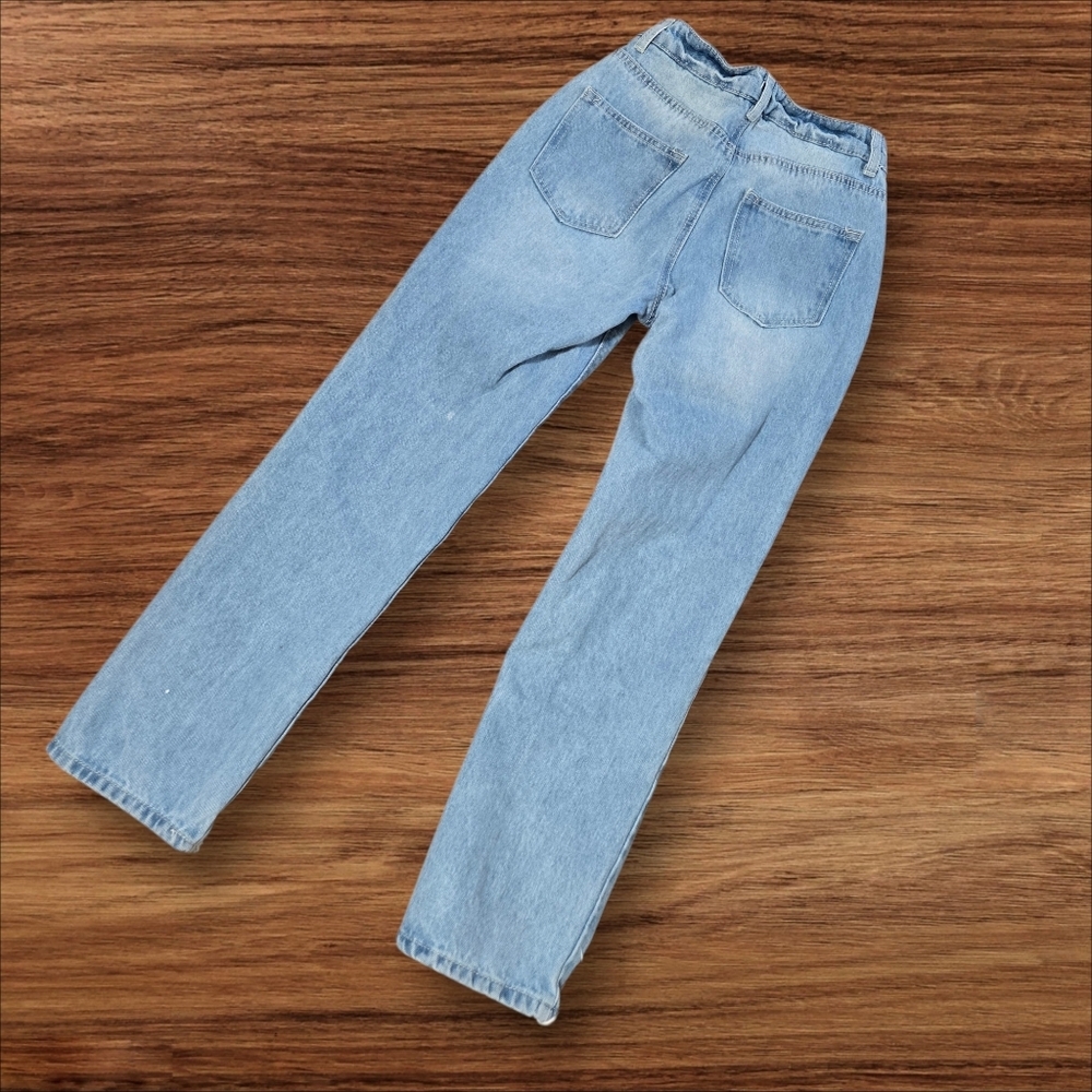 Ban Jara Embroidered Floral Light Blue Denim Jeans - Picture 4 of 8